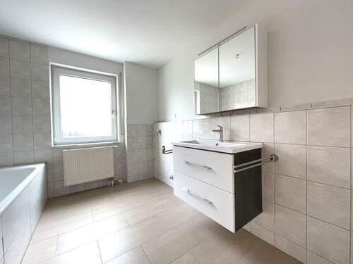 EG - Tageslichtbad - 