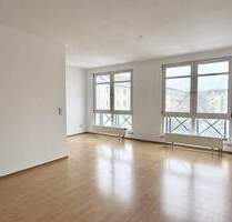 Ideal zum Eigennutz! | 2- Zimmerwohnung mit Balkon in Elbnähe | Dresden Johannstadt