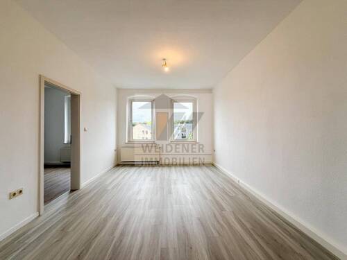 Wohnzimmer - Etagenwohnung mit 79,00 m² in Gera zur Miete