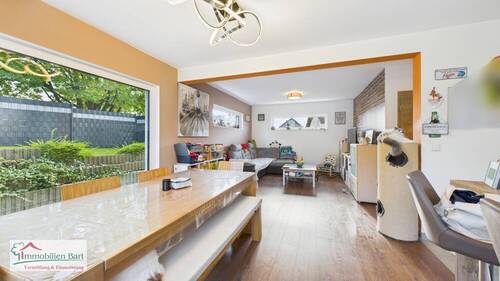 Wohn-Essbereich - 5 Zimmer Einfamilienhaus in Mettlach / Weiten