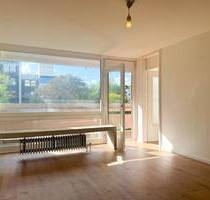 Frisch saniertes 1-Zimmer-Apartment mit Blick auf den Olympiaturm - München Schwabing-West