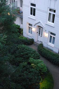 Innenhof - 3 Zimmer Etagenwohnung zum Kaufen in Hamburg