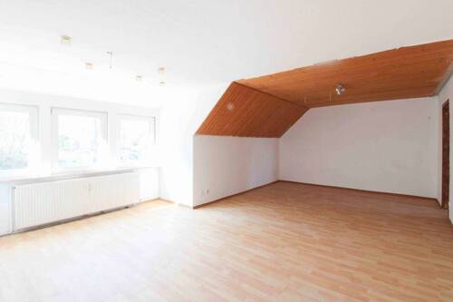 Wohnzimmer(1) - Etagenwohnung mit 115,10 m&sup2; in Barsinghausen zum Kaufen