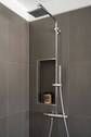Dusche mit Shampoo-Nische - 
