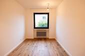 Zimmer 4 - 
