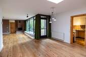 Ess-/Wohnzimmer - 