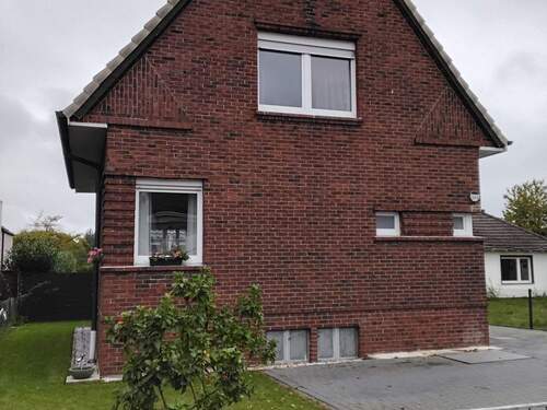 20251015_155504.jpg - ***BÜSCHER IMMOBILIEN*** Gemütliches, freistehendes Einfamilienhaus – stilvoll renoviert mit Vollkeller & kleinem Garten