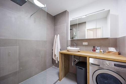 Badezimmer - Etagenwohnung mit 76,60 m² in Hemmingen zum Kaufen