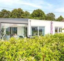 Modernste Technik und Energieeffizienz! (Rollstuhlgeeigneter) Bungalow, voll möbliert in Traumlage! - Morbach / Hunolstein