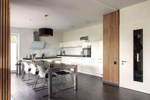 Küche mit Essplatz - 