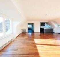 Vier-Zimmer Mietwohnung am Güdinger Berg! - Saarbrücken Güdingen