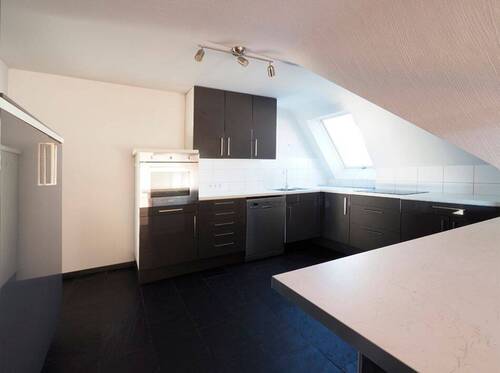 Bild 3 - 4 Zimmer Etagenwohnung in Saarbrücken