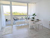 Essbereich mit Ausblick - 