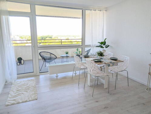 Essbereich mit Ausblick - 