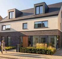 Großes Baugrundstück mit aufstehender Gebäudesubstanz in MG-Wickrathberg - Mönchengladbach-Wickrathberg