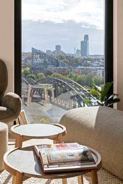 Blick aus dem Wohnbereich - Etagenwohnung mit 69,50 m&sup2; in Frankfurt am Main zur Miete