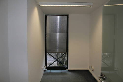 Büro 1 - 