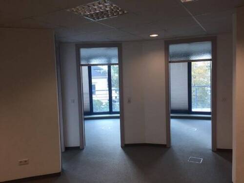 Blick ins Büro - 4 Zimmer Büro in Radebeul