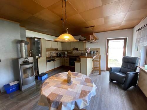 Küche - 5 Zimmer Einfamilienhaus zum Kaufen in Horath