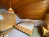 Schlafzimmer - Einfamilienhaus mit 121,00 m² in Horath zum Kaufen