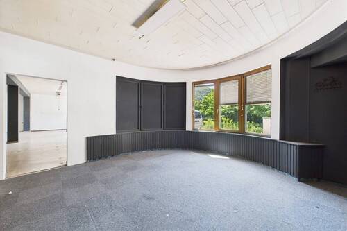 Ausstellungsfläche - 