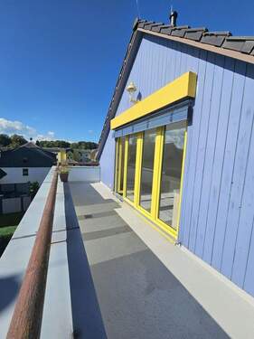 großer Balkon - 2 Zimmer Etagenwohnung zur Miete in Brand-Erbisdorf