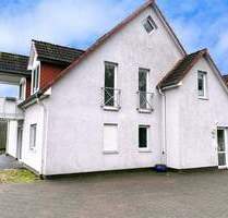 Schöne Dachgeschosswohnung mit ausgebautem Spitzboden und Balkon in Falkenburg! - Ganderkesee Schöne Dachgeschosswohnung mit ausgebautem Spitzboden und Balkon in Falkenburg! - Ganderkesee