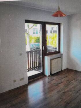 Bild gen Balkon.jpg - Etagenwohnung zur Miete in Kassel