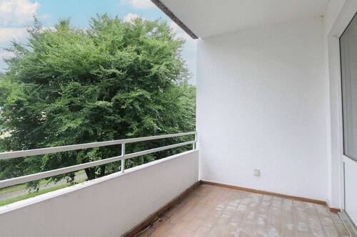 Balkon - 3 Zimmer Etagenwohnung zum Kaufen in Wiesbaden
