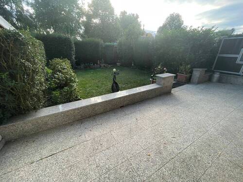 Terrasse: EG - 
