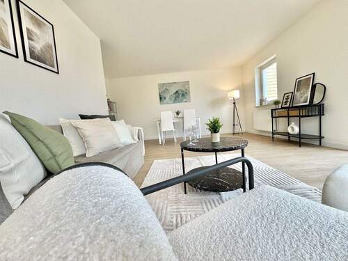 Wohnzimmer - 4 Zimmer Doppelhaushälfte zum Kaufen in Wismar