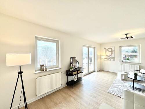 Wohnzimmer - 4 Zimmer Doppelhaushälfte in Wismar