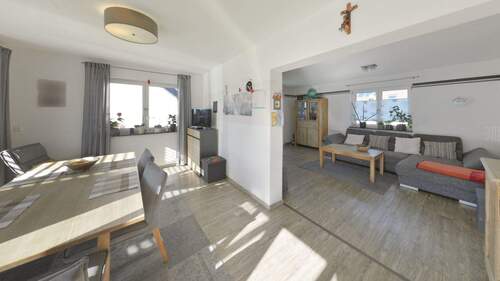 Esszimmer / Wohnzimmer EG - 