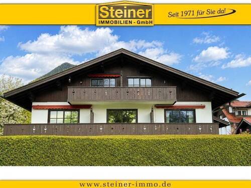 Blick auf die Anlage - 2-Zimmer-Wohnung ca. 60 m², Eck-Balkon, 1. Stock, EBK, Keller, TG-Platz auf Wunsch