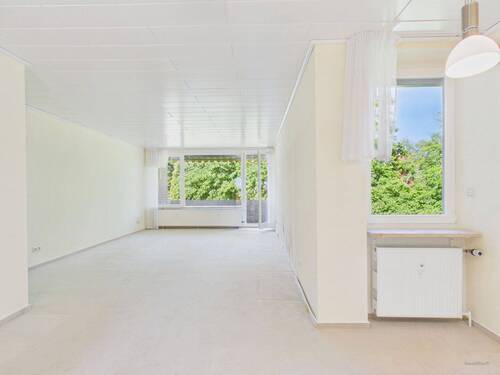 Wohn-Essbereich - 3 Zimmer Etagenwohnung zum Kaufen in Hamburg
