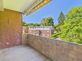 Balkon - Etagenwohnung mit 93,00 m&sup2; in Hamburg zum Kaufen