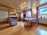 Wohn- und Essbereich im Hauptwohnhaus - 