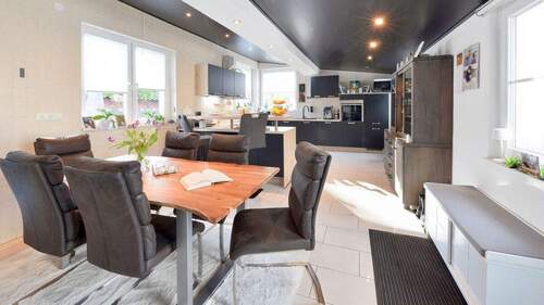 Küche mit Essbereich - 