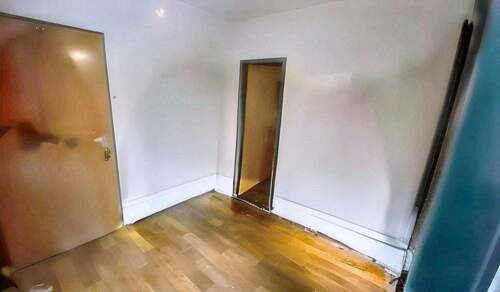 Flur - KI generiert - Etagenwohnung mit 56,00 m&sup2; in Radeberg zum Kaufen