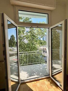 Balkon Wohnen Alleeseite - 