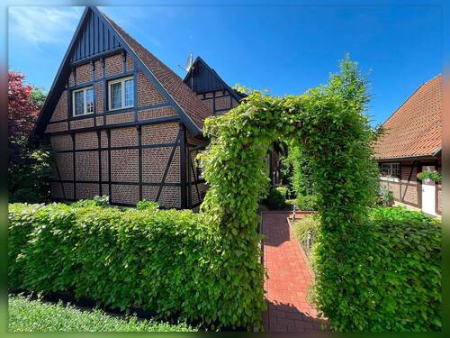 Außenansicht - Münsterland pur - Landleben im Fachwerkhaus auf weitläufigem Grundstück!