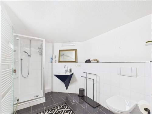 Badezimmer mit Sauna! - 