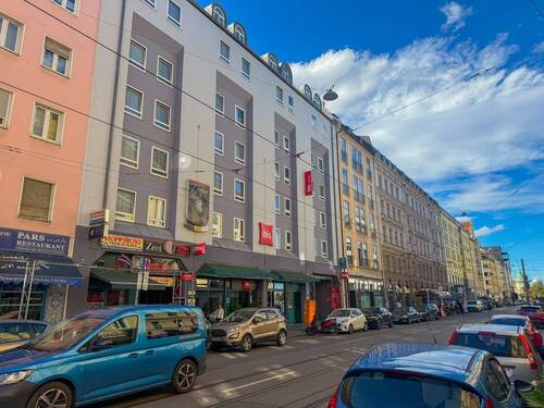 Außenansicht - Schön geschnittene 3-Zimmer-Wohnung im Rückgebäude in der Maxvorstadt