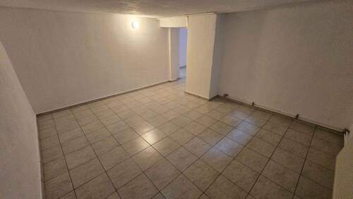 Keller Hobbyraum/ Wohnraum.jpg - 