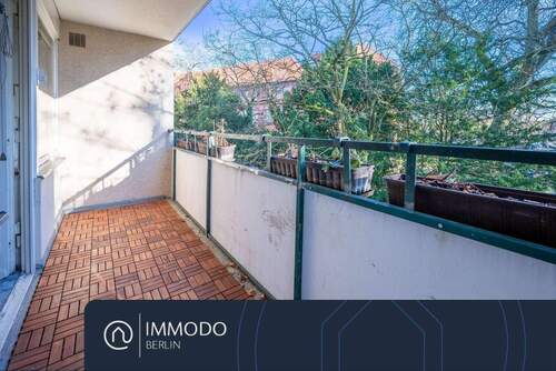 Balkon - ??? Ihr Zuhause zum selber gestalten - helle 4 Zimmer Wohnung mit großem Balkon und Blick ins Grüne