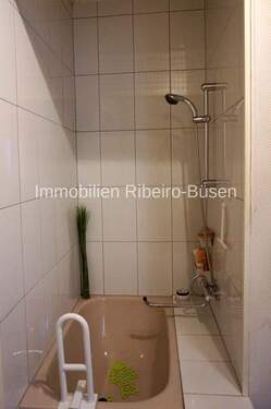 Das Bad im Nebengebäude (EG) - 