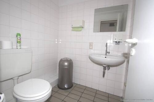 WC - 