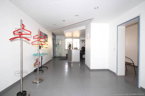 Empfang - Büro mit 174,00 m&sup2; in Troisdorf / Sieglar zur Miete