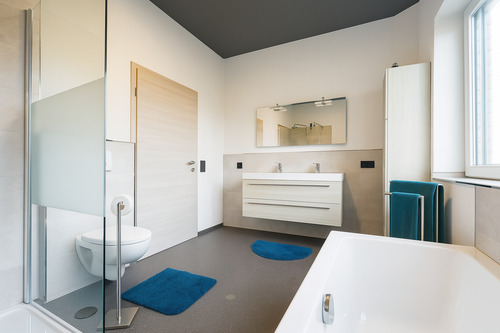 Badezimmer - 4 Zimmer Einfamilienhaus zum Kaufen in Wassenberg