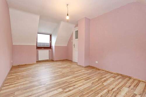 Schlafzimmer 3 - 